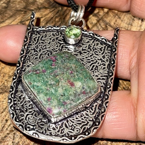 Ruby Fuchsite Pendant 2 1/2” - Picture 2 of 8